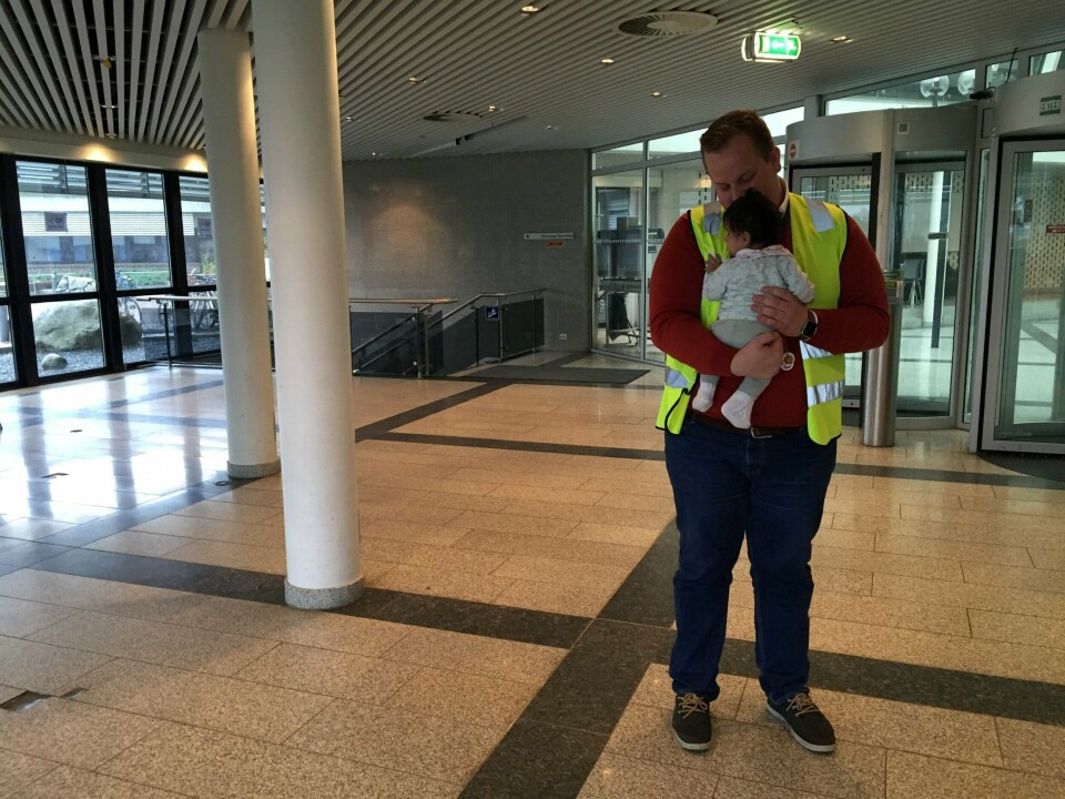 Eirik Faret Sakariassen (SV) har hospitert ved Forus Transittmottak denne sommeren. Foto: Privat