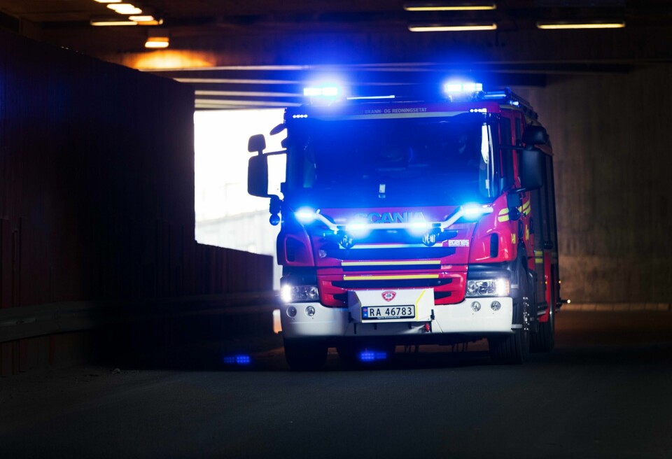 Hovedbrannstasjonen og politiet rykket i kveld ut til «mistenkelig røyk» i Midtgårdveien på Gausel i Stavanger.