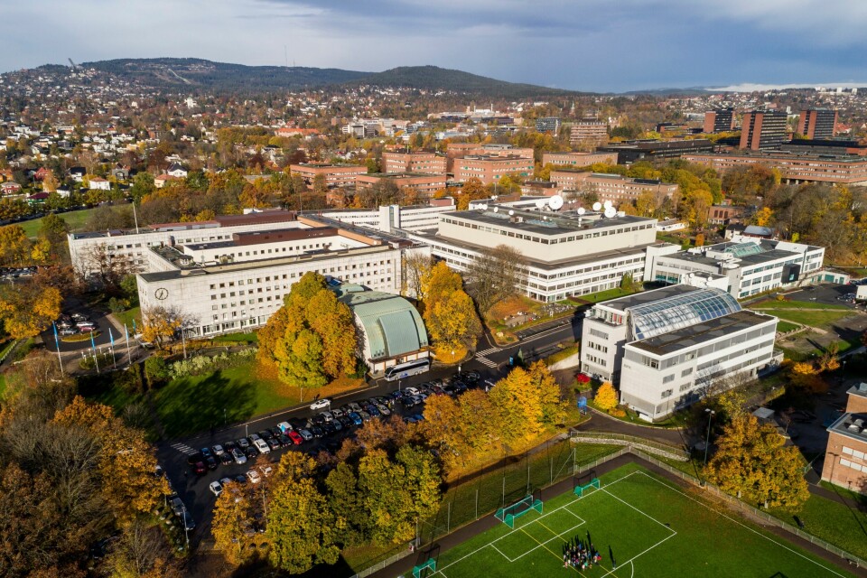 NRK på Marienlyst i Oslo skal flytte, men hvor er fortsatt ikke avgjort. Det store raiohuset (til venstre) er fredet og man prøver å finne ut hva det kan brukes til. NRK på Marienlyst i Oslo skal flytte, men hvor er fortsatt ikke avgjort. Det store raiohuset (til venstre) er fredet og man prøver å finne ut hva det kan brukes til.