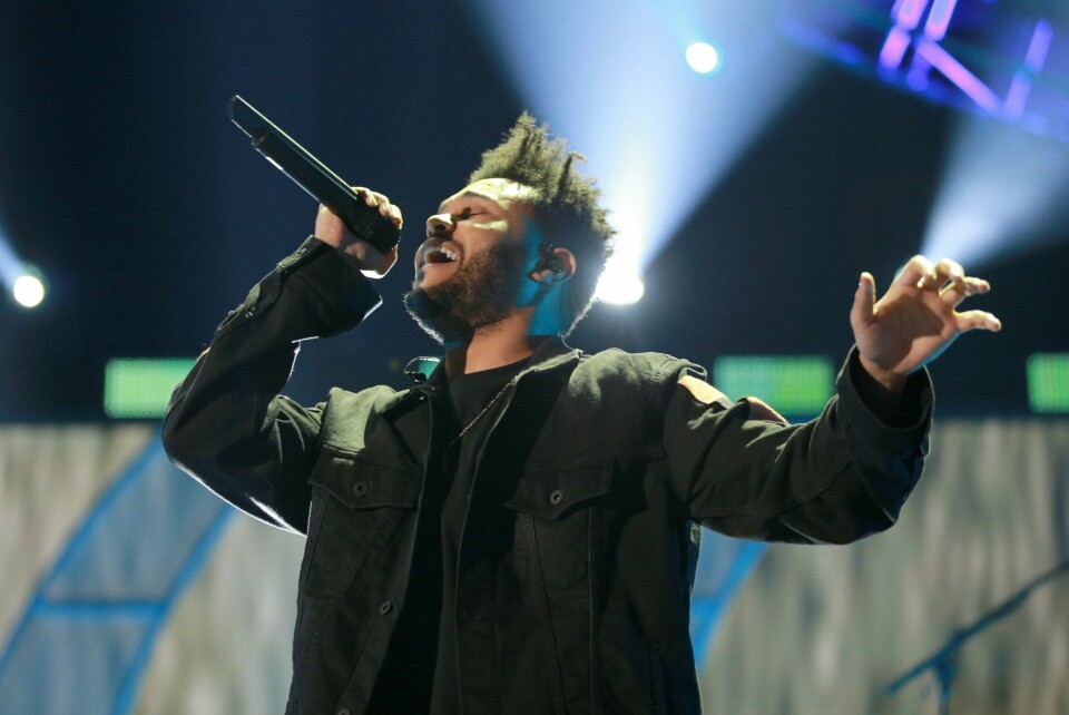 The Weeknd raser mot H&M etter «rasistisk» reklame