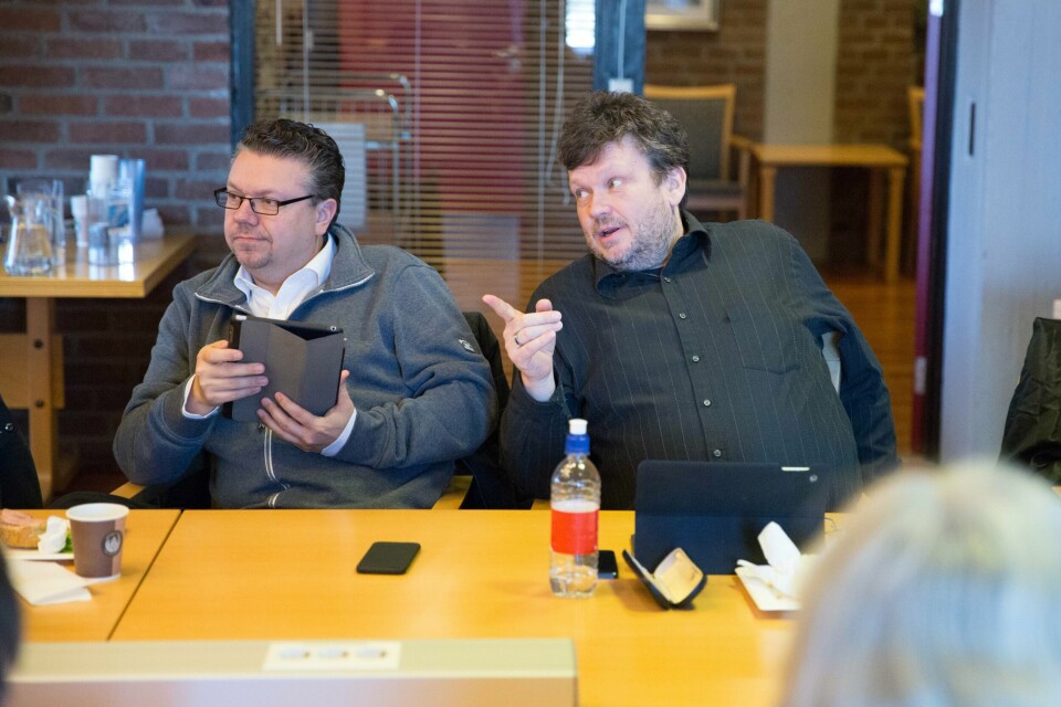 Frps Ulf Leirstein (til venstre) er klart imot et bilfritt sentrum. Venstres Sindre W. Mork ønsker det velkomment – med visse betingelser.