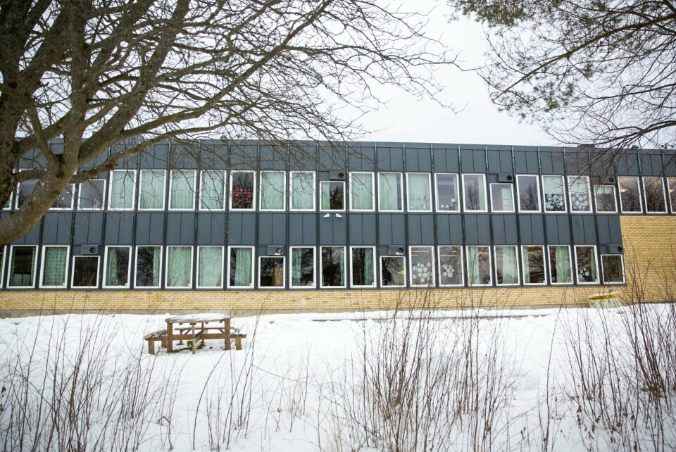 Et helt klassetrinn ved Reier skole ble berørt av glippen. Til sammen skal det dreie seg om 35 elever. Verken barneskolen selv eller dens FAU-leder føler at saken har hatt noen negative innvirkninger på elevene i ettertid.