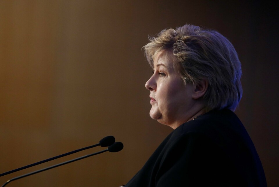 Statsminister Erna Solberg står fast på at det var riktig av Norge å delta i den koordinerte utvisningen av russiske diplomater.