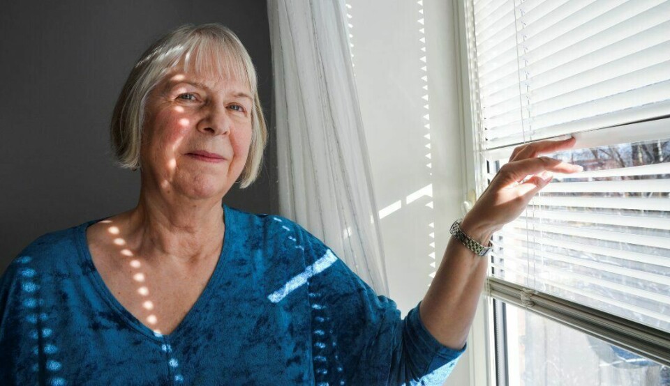 – Jeg klager ikke på egne vegne, men samfunnsøkonomisk er det helt «på trynet». Jeg får lønn i to år, uten å jobbe. Det føles ikke riktig, sier Jorunn Moen. Foto: Katharina Dale Håkonsen, NTL-magasinet/ANB
