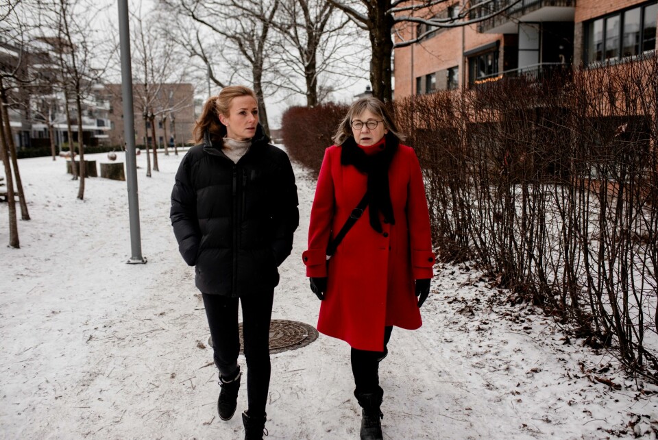 Mari Falck og Sissel Henriksen håper nå at det blir en større debatt om besøksreglene ved sykehjem og sykehus i tida framover. Mari Falck og Sissel Henriksen håper nå at det blir en større debatt om besøksreglene ved sykehjem og sykehus i tida framover.