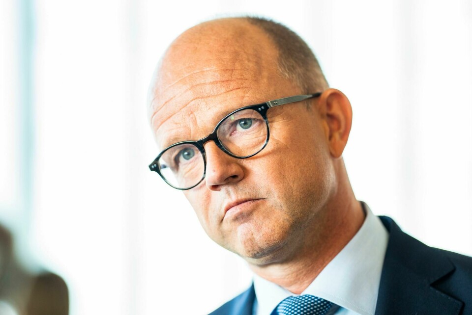Bransjeorganisasjonen Virke ber om lønnskompensasjon for permitterte, mens NHO sier bedrifter bør bli kompensert for tap knyttet til nedstengingen. Oslo 20200831. NHO-direktør Ole Erik Almlid etter debatten om jobbskaping og bærekraft under NHOs lansering av «Neste Trekk – veikart for fremtidens næringsliv». Debatten finner sted på Deichman i Bjørvika i Oslo.Foto: Håkon Mosvold Larsen / NTB