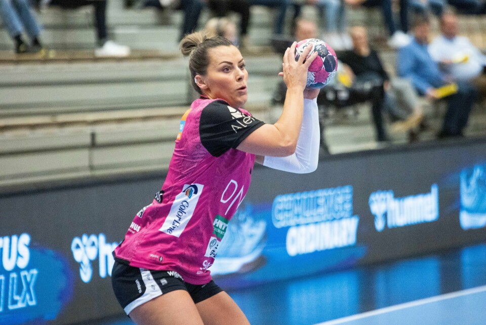 Nora Mørk haltet ut med skade da Vipers spilte mesterliga i Ungarn onsdag. Foto: Tor Erik Schrøder / NTB