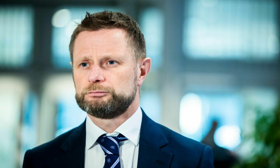 Helse- og omsorgsminister Bent Høie (H) har bedt Helsedirektoratet utrede krisebemanning og beordring av helsepersonell ved en krisesituasjon.
