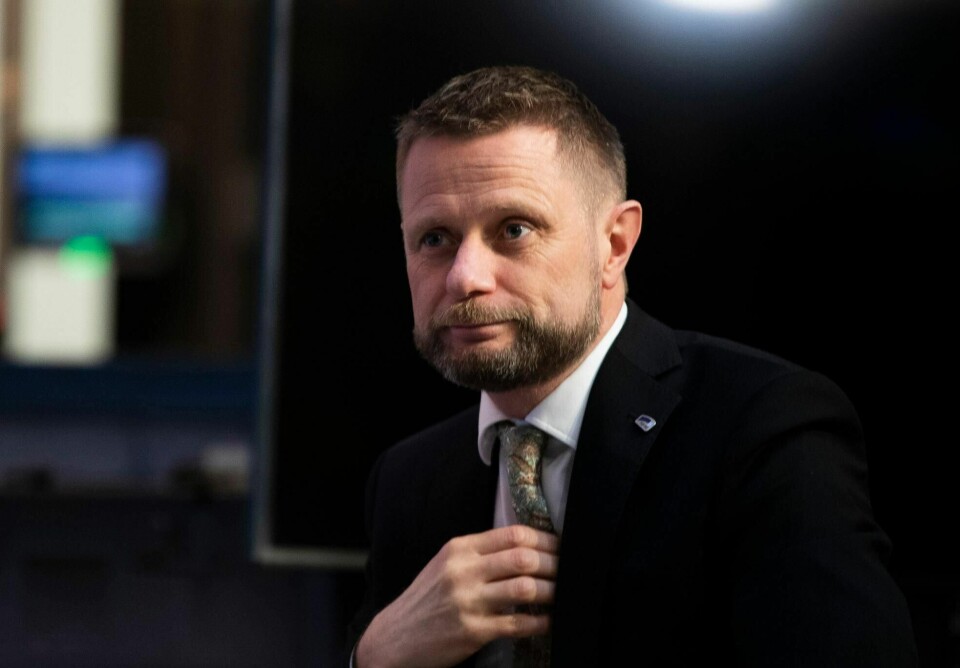 Helseminister Bent Høie (H) under pressekonferanse om koronasituasjonen fredag.