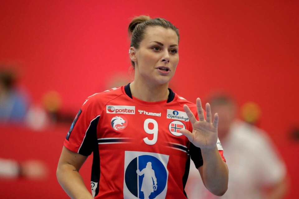 Nora Mørk er med i den norske troppen til OL-kvalifiseringen i håndball i Montenegro om snaut tre uker, men det er usikkert om hun reiser med laget.