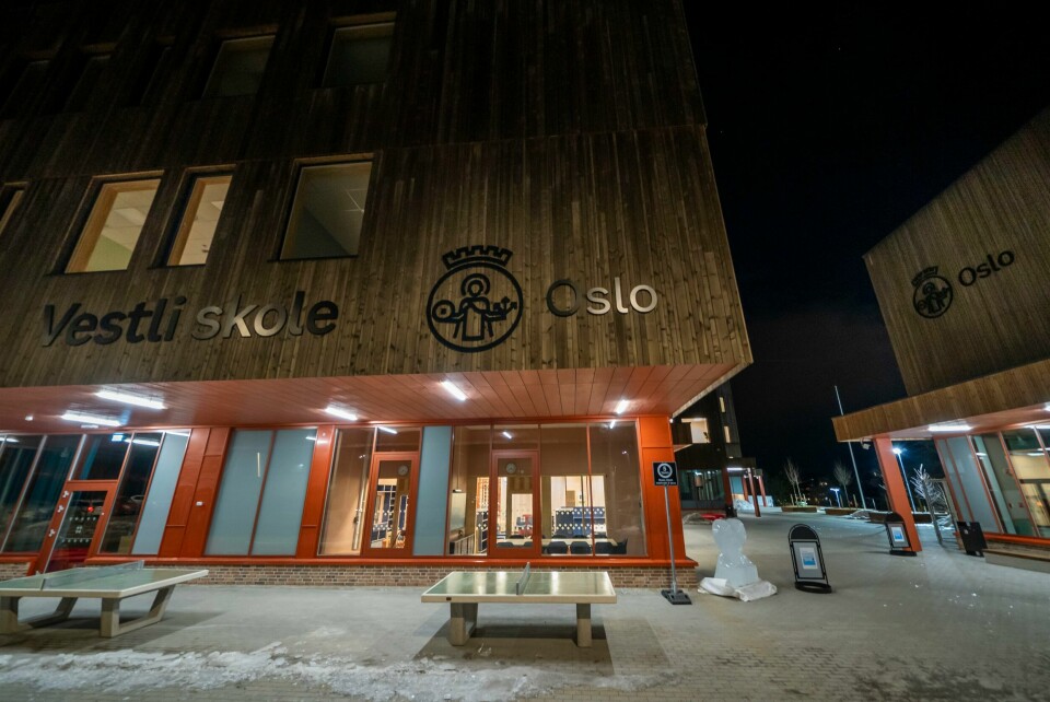 Det er påvist tilfeller av mutert virus på nesten samtlige trinn på Vestli skole i Oslo. Hundrevis av elever og nesten alle lærerne sendes i karantene.