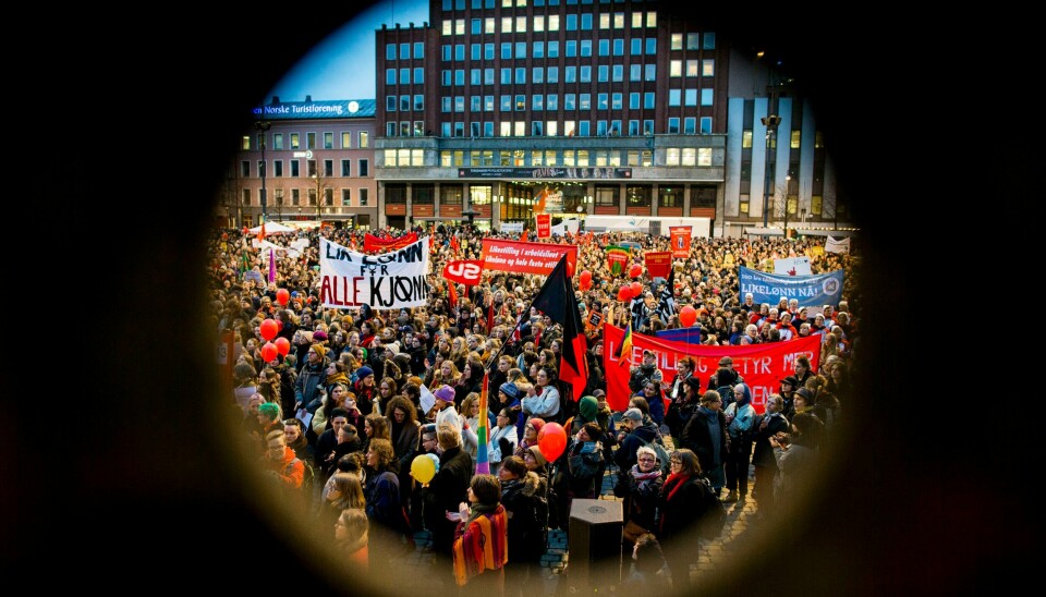 Kvinnedagen med sine paroler, ytringer og demonstrasjoner er en viktig del av demokratiet. I år er 8. mars-arrangementene flyttet over på digitale plattformer. Kvinnedagen med sine paroler, ytringer og demonstrasjoner er en viktig del av demokratiet. I år er 8. mars-arrangementene flyttet over på digitale plattformer.
