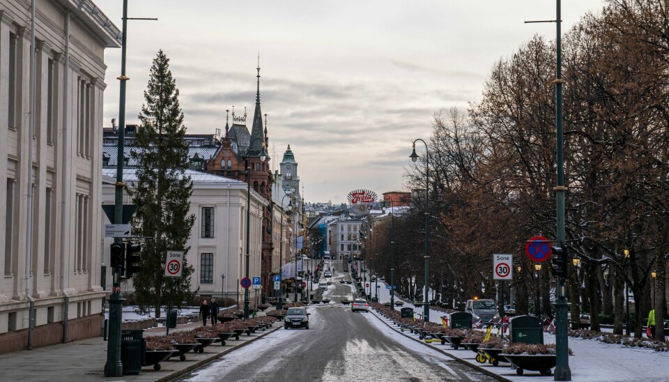 Etter den strengeste nedstengningen siden mars 2020, er gatene i Oslo nesten folketomme igjen.