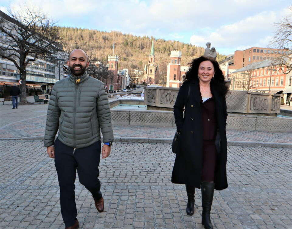 Sajid Mukhtar og Hatice Luk er to av stortingskandidatene på Sentrum Vikens Buskerud-liste. Sajid Mukhtar og Hatice Luk er to av stortingskandidatene for partiet Sentrum Viken.