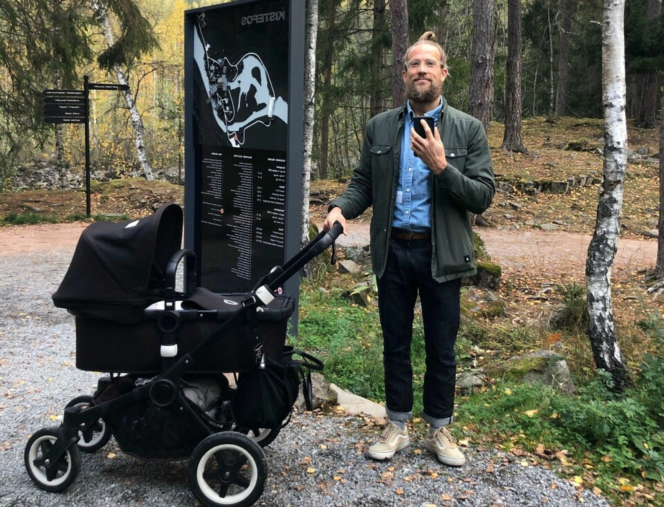 Joakim Throndsen gleder seg til festival, utefilm og pappaperm. Utekino i Drammen