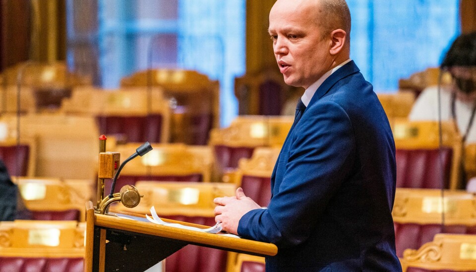 Sp-leder Trygve Slagsvold Vedum mener staten bruker konsulenter i altfor stor grad.
