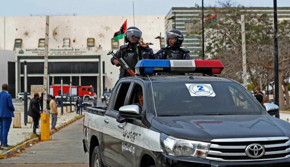 Libyske sikkerhetsstyrker holdt vakt i byen Sirte under et møte i nasjonalforsamlingen tidligere i mars. Libyske sikkerhetsstyrker holdt vakt i byen Sirte under et møte i nasjonalforsamlingen tidligere i mars.