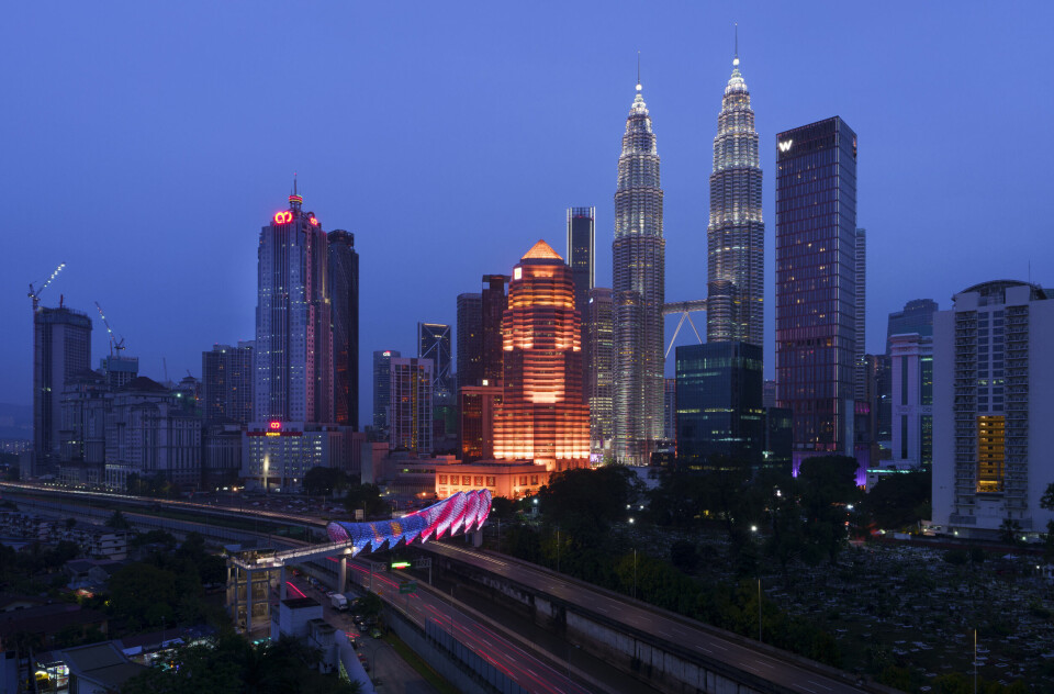 Her ser vi hovedstaden i Malaysia. Men hva heter den? Her ser vi hovedstaden i Malaysia. Men hva heter den?