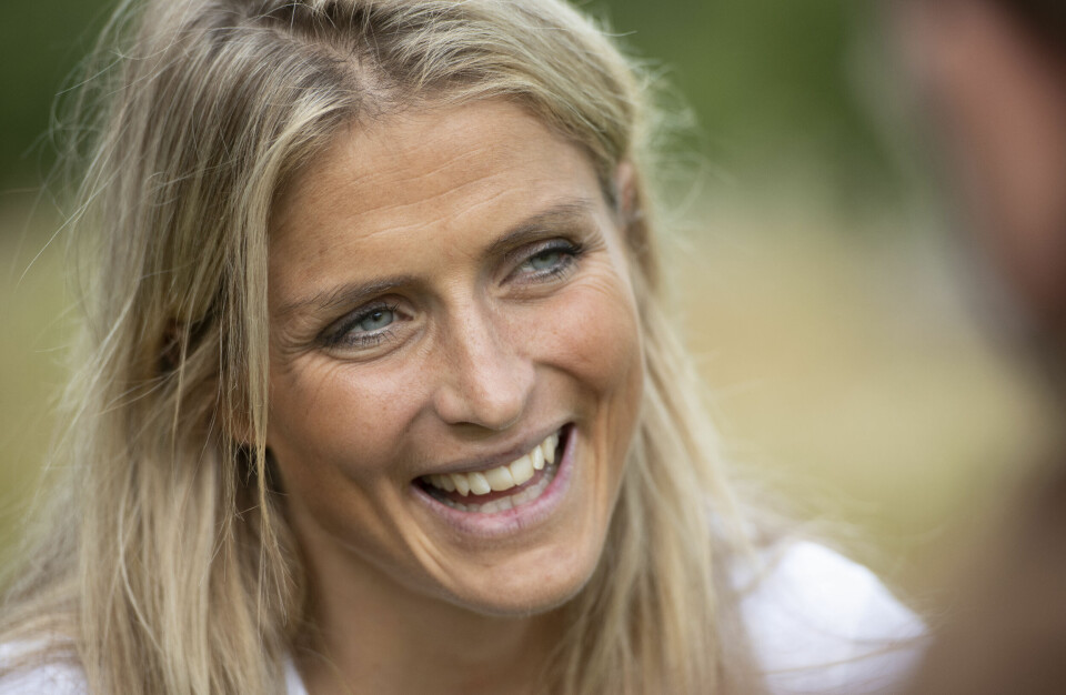 Hvilken idrett driver denne kvinnen med, mon tro? Hvilken idrett driver denne kvinnen med, mon tro?