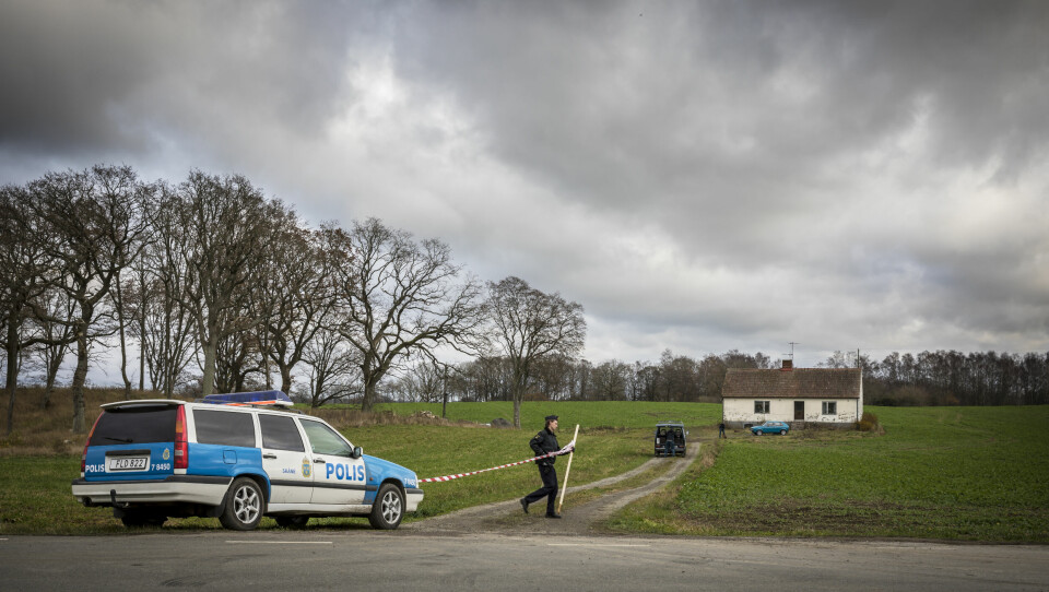 I påsken 1998 forvant ti år gamle Helén i Hörby. Hun ble snart funnet drept. Det tok mange år før politiet fant gjerningsmannen. I påsken 1998 forvant ti år gamle Helén i Hörby. Hun ble snart funnet drept. Det tok mange år før politiet fant gjerningsmannen.