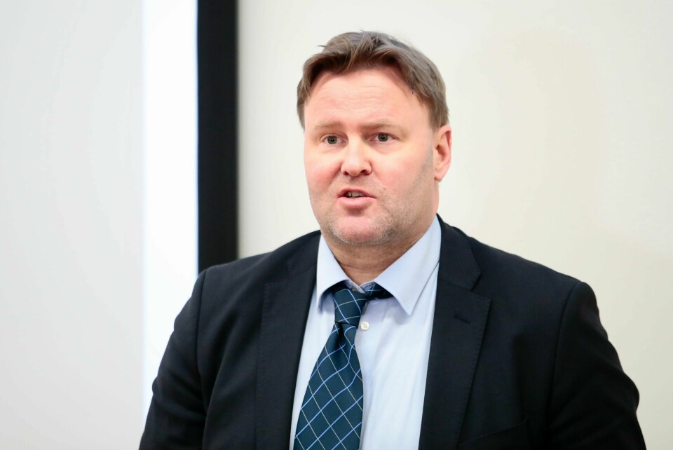 Fungerende assisterende helsedirektør Espen Rostrup Nakstad under pressekonferanse om koronaviruset lørdag.