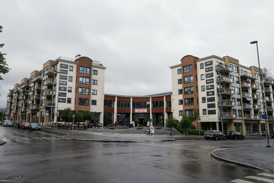 På Løren i Oslo ligger spillsenteret House of Nerds. Torsdag ble det klart at de slås konkurs. Koronastengingen tok knekken på senteret. Oslo 20140715.
Løren Torg på Løren i Oslo.
Foto: Audun Braastad / NTB scanpix