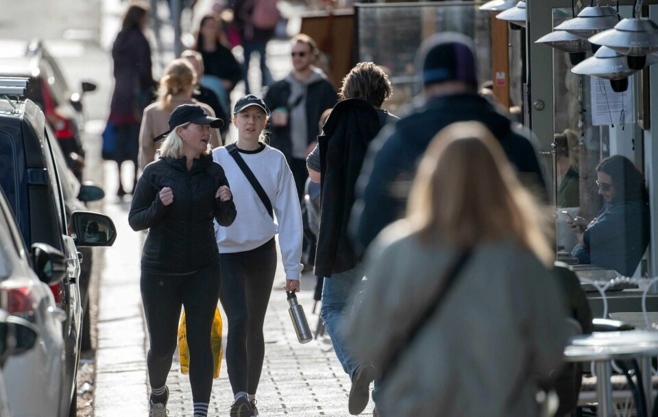 En falsk artikkel om Sverige er på den aserbajdsjanske nettsiden Haqqin lest over 1,7 millioner ganger. Her fra Stockholm sent i april.