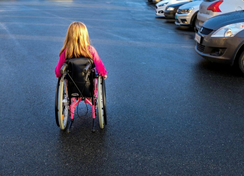 Da koronaen kom til Norge, ble praktisk bistand og hjemmetjenester brått tatt bort og fysioterapeuter, rehabiliteringstjenester og hjelpemiddelsentraler stengte, skriver Tove Linnea Brandvik. Foto: Gorm Kallestad/NTB scanpix