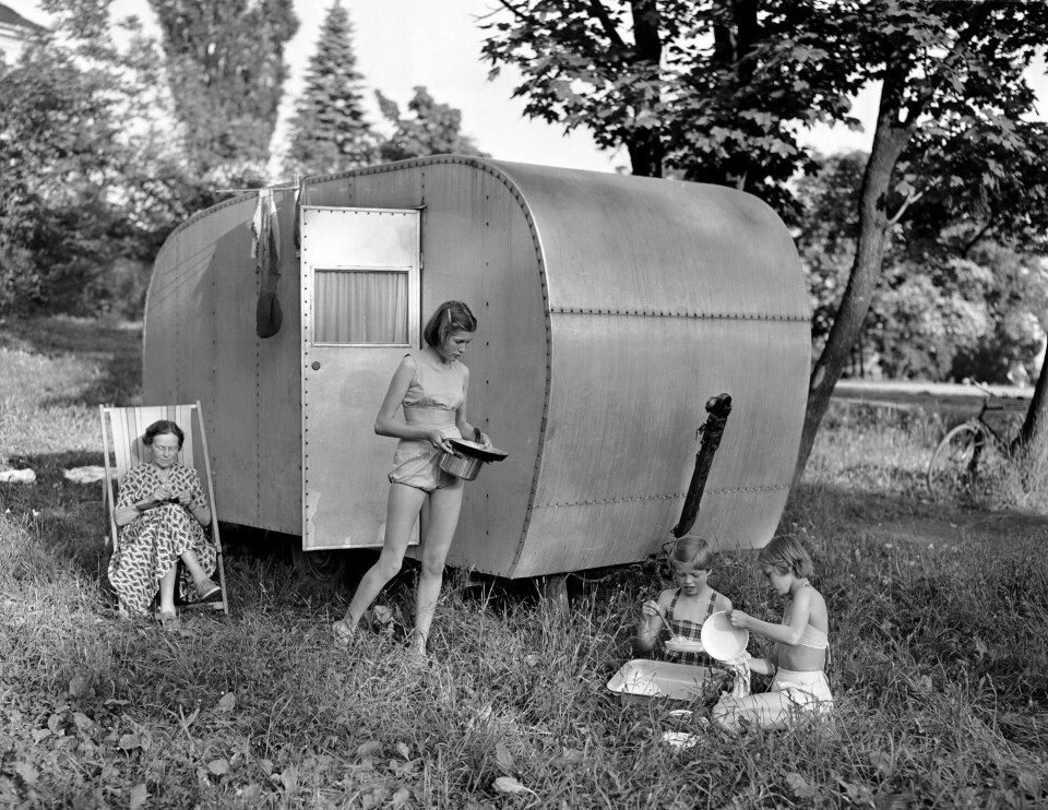 Campingkulturen i Norge startet med små vogner, som gradvis har vokst seg større opp gjennom årene. Nå er lite og reisevennlig igjen populært. Foto: Jan Stage/NTB scanpix Campingkulturen i Norge startet med små vogner, som gradvis har vokst seg større opp gjennom årene. Nå er lite og reisevennlig igjen populært. Foto: Jan Stage/NTB scanpix