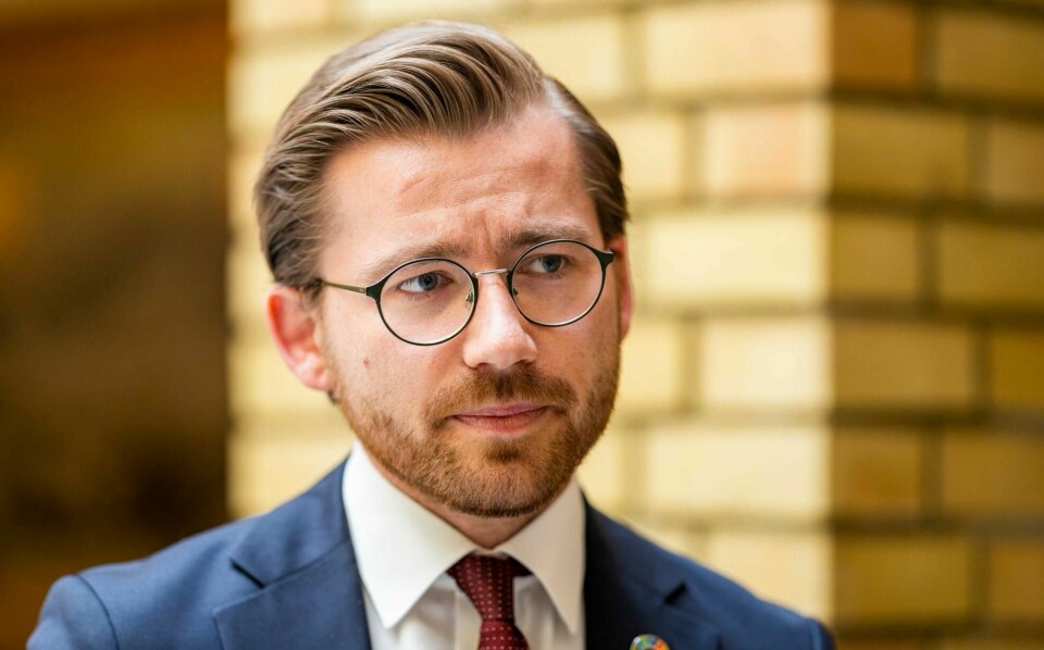 Klima- og miljøminister Sveinung Rotevatn opplyser at han stiller som lederkandidat i Venstre til høsten.