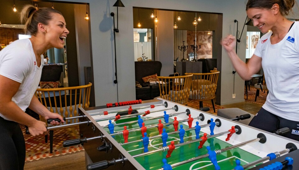 Nora Mørk og Stine Skogrand i duell på samlingen i Kristiansand.