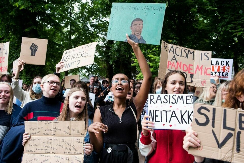 Over 4.000 stilte opp i støttemarkeringen «We can't breathe – rettferdighet for George Floyd» i Byparken i Stavanger lørdag ettermiddag.