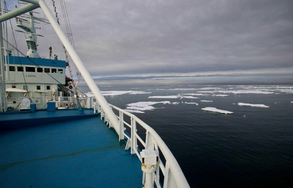 Forskningsskipet «Lance» på tokt i området rundt Svalbard. Iskantkompromisset er russisk rulett med det unike økosystemet i Arktis, skriver Helga Lerkelund. Foto: Jan-Morten Bjørnbakk/NTB scanpix