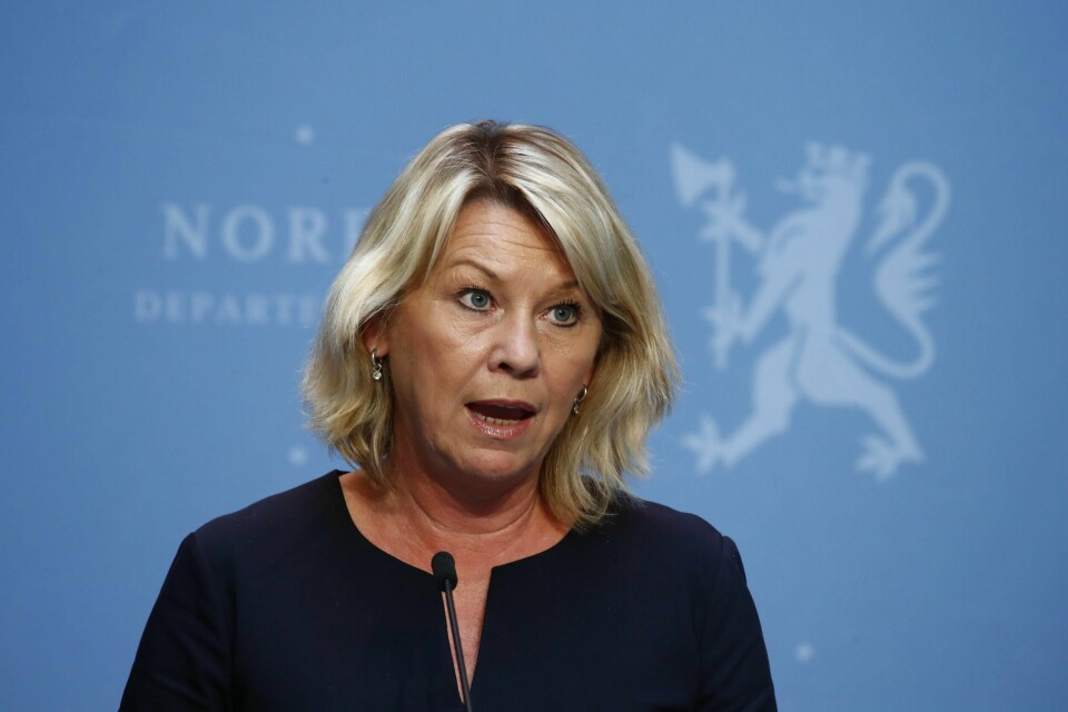 Justisminister Monica Mæland (H) vil vente med å ta noen grep i politiet inntil dommen i Jensen-saken er rettskraftig.