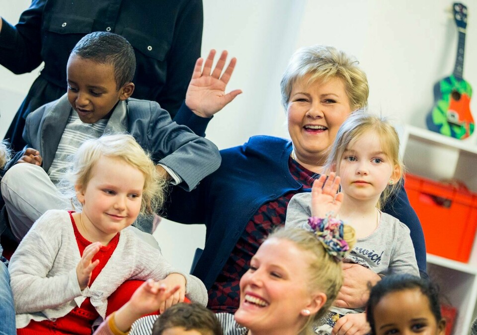Statsminister Erna Solberg på besøk i Thor Olsens barnehage på Torshov i Oslo i forrige måned. FOTO: VEGARD WIVESTAD GRØTT/NTB SCANPIX