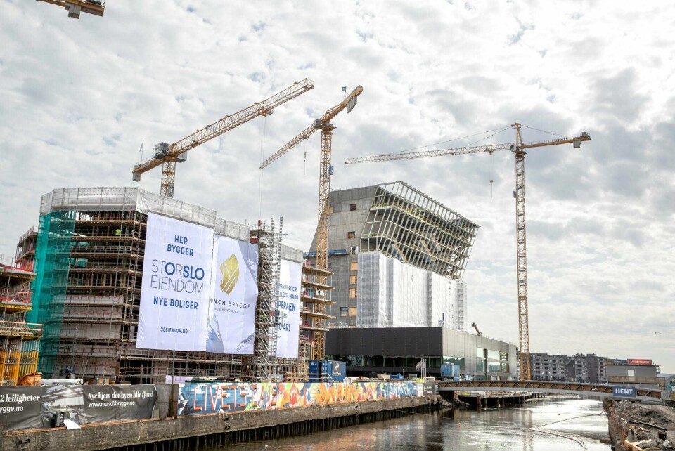 BJØRVIKA: Nye Munchmuseet er fortsatt en byggeplass i Bjørvika. Oslos kulturbyråd Rina Mariann Hansen mener finansieringsansvaret mellom stat og region bør tas opp til ny vurdering. FOTO: TERJE PEDERSEN/NTB SCANPIX