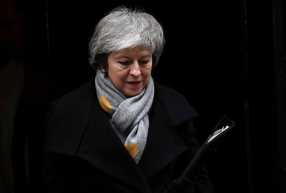 Etter et knusende nederlag da de britiske folkevalgte stemte over den fremforhandlede brexit-avtalen med EU, ble statsministeren møtt av et mistillitsforslag fra labour-leder Jeremy Corbyn.