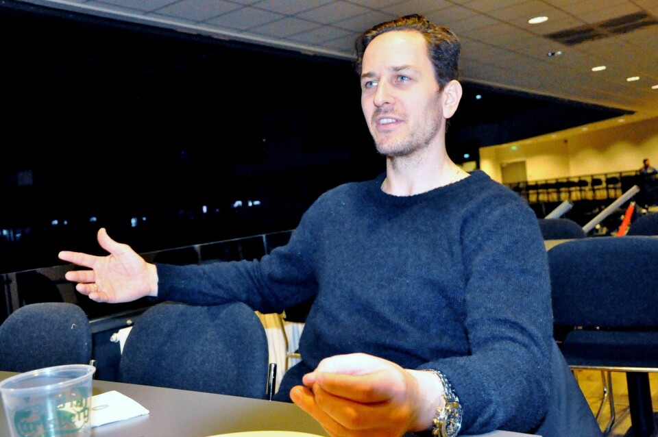 Med 12 kamper igjen tror Christian Dahl-Andersen at Oilers til slutt tar gullet. Samtidig peker både han, og de andre ekspertene RA snakket med mandag, at denne uken potensielt kan bli helt avgjørende. FOTO: ESPEN IVERSEN Med 12 kamper igjen tror Christian Dahl-Andersen at Oilers til slutt tar gullet. Samtidig peker både han, og de andre ekspertene RA snakket med mandag, at denne uken potensielt kan bli helt avgjørende. FOTO: ESPEN IVERSEN