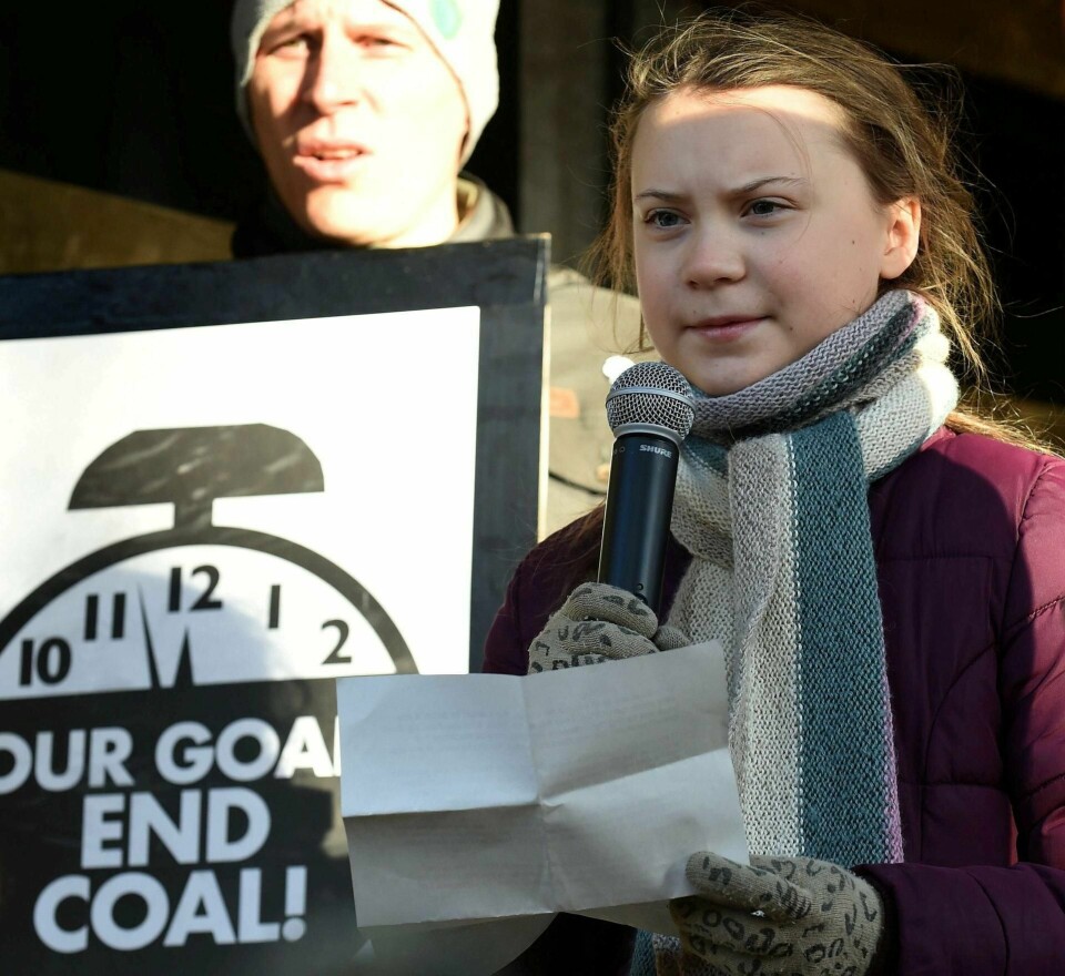 TOK TAK: 15 år gamle Greta Thunberg fra Sverige inspirerte ungdommer over hele Europa da hun i fjor gjennomførte en skolestreik i protest mot manglende tiltak for å kutte utslippene av klimagasser. FOTO: JANEK SKARZUYNSKI/NTB SCANPIX
