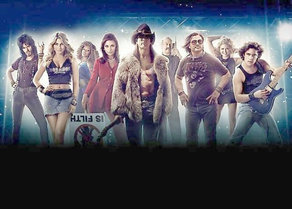 Dagsavisens anmelder mener albumet med musikken fra filmmusikalen «Rock of Ages» med Tom Cruise og puddelrock, er farlig nærme støyforurensning. FOTO: PROMO