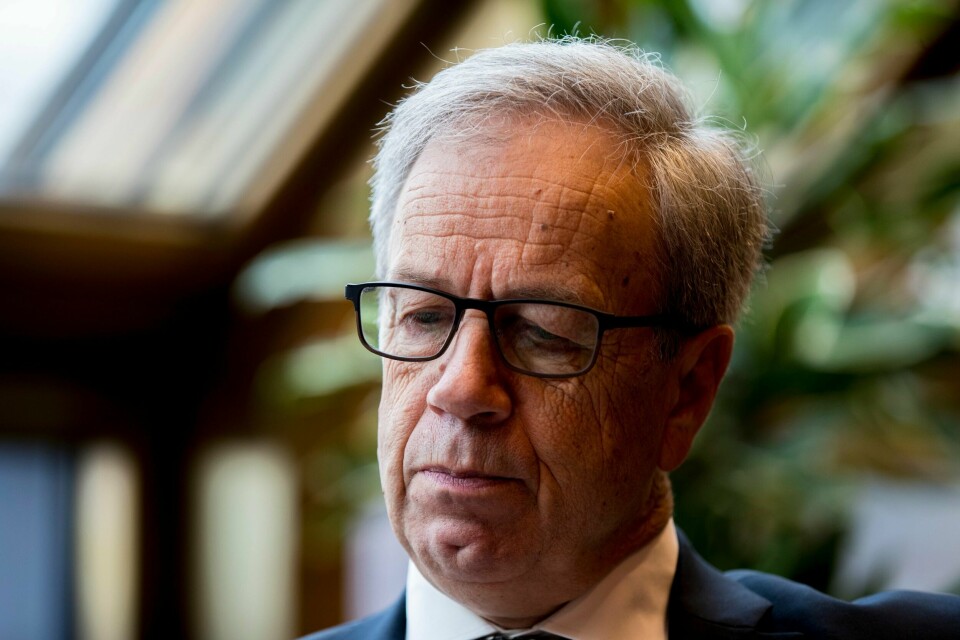 Sentralbanksjef Øystein Olsen mener forslaget om å ta milliardutgifter til ny fregatt og regjeringskvartal «under streken» vil bryte med god, norsk budsjettpraksis.