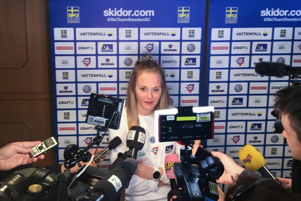 Svenske Stina Nilsson var ettertraktet på den svenske pressekonferansen tirsdag.
