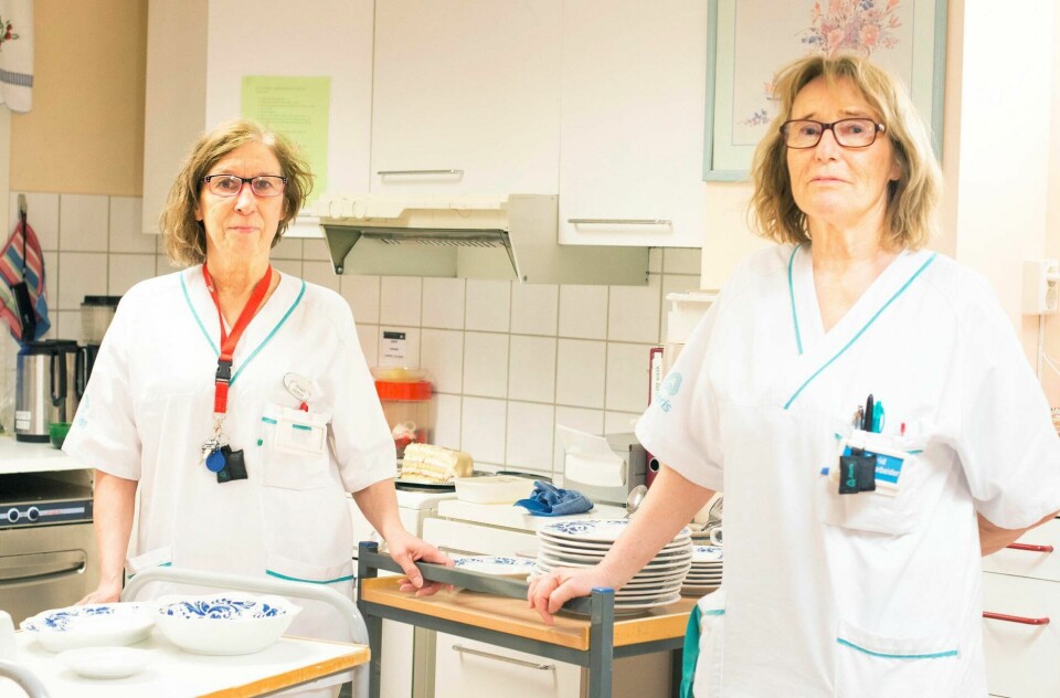 Tvinges til Pensjon: Inger-Marie Vinje (62) og Turid Olsen (64) hadde ikke tenkt til å forlate arbeidslivet helt enda. Men dersom arbeidsplassen deres forsvinner ser de ingen annen utvei enn å gå av med pensjon. Tvinges til Pensjon: Inger-Marie Vinje (62) og Turid Olsen (64) hadde ikke tenkt til å forlate arbeidslivet helt enda. Men dersom arbeidsplassen deres forsvinner ser de ingen annen utvei enn å gå av med pensjon.