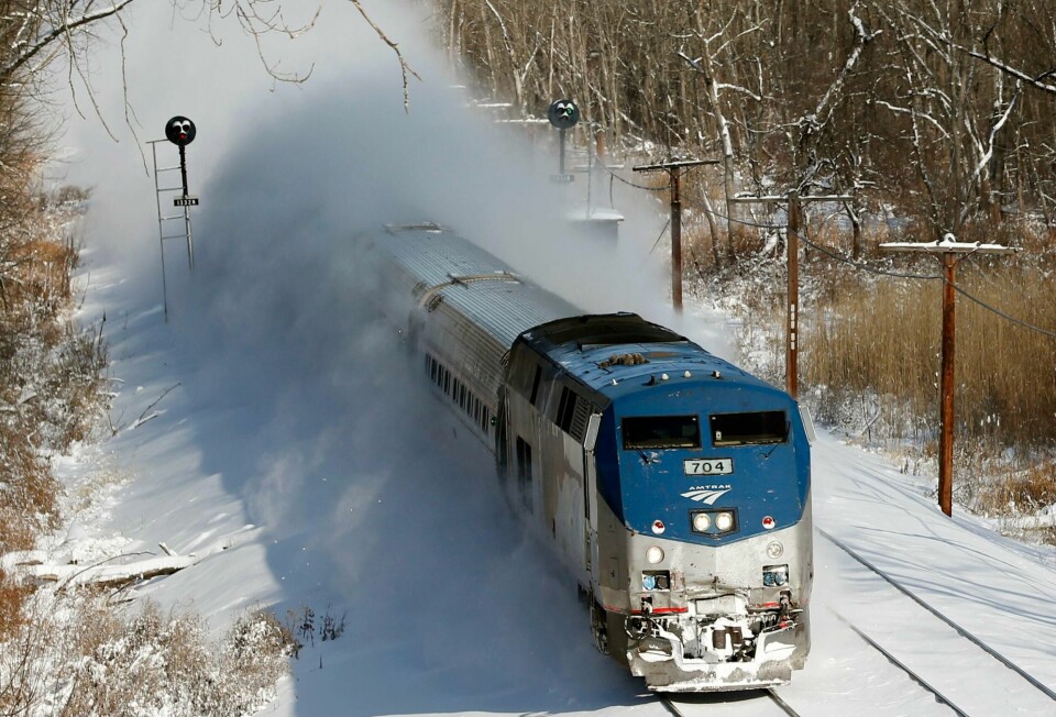 Amtrak-tog på vei gjennom snøen. Illustrasjonsfoto: Mike Groll/AP/NTB scanpix