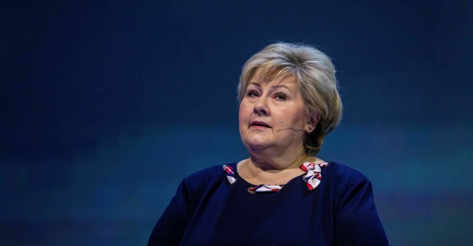 Starten av Høyres landsmøtet ble overskygget av Wara-saken statsminister Erna Solberg (H).