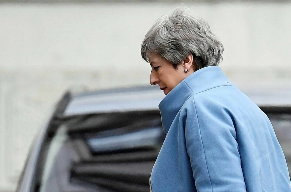 Britenes statsminister Theresa May utenfor statsministerboligen i Downing Street tidligere idag.