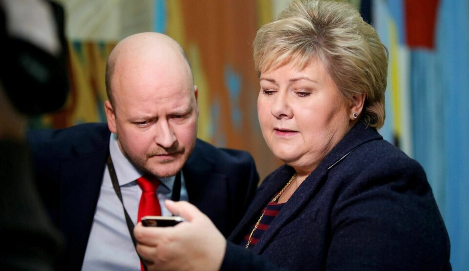 Tett samarbeid: Sigbjørn Aanes jobbet lenge med statsminister Erna Solberg. I Wara-saken er han fortsatt tett på Statsministerens kontor selv i sin nye rolle som partner og seniorrådgiver i First House.
