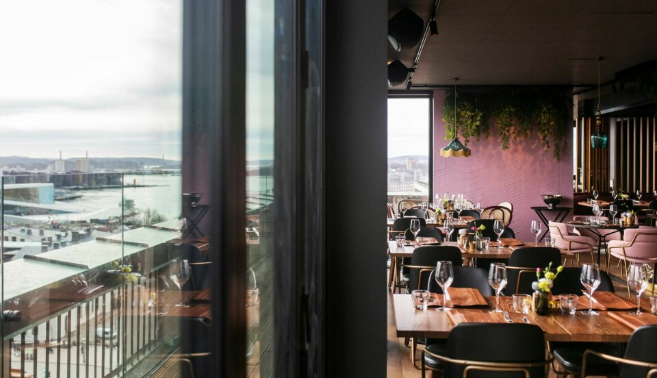 Utsikten fra Norda i hotellet The Hub er formidabel. Det kan man ikke si om maten eller stedet for øvrig. FOTO: LENE SØRØY NEVERDAL Utsikten fra Norda i hotellet The Hub er formidabel. Det kan man ikke si om maten eller stedet for øvrig. FOTO: LENE SØRØY NEVERDAL
