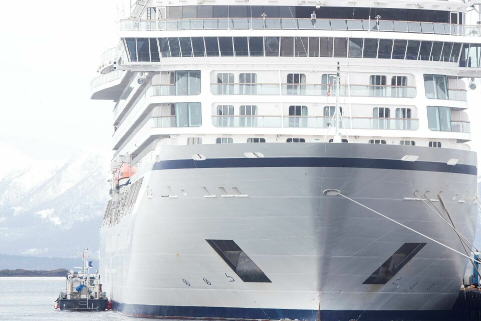 Ute av kontroll: Skipet Viking Sky drev ukontrollert inn mot grunna i Hustadvika på Møre-kysten lørdag, og 470 passasjerer måtte flys ut i helikopter. Båten ligger nå i havn i Molde. FOTO: TERJE PEDERSEN / NTB SCANPIX Ute av kontroll: Skipet Viking Sky drev ukontrollert inn mot grunna i Hustadvika på Møre-kysten lørdag, og 470 passasjerer måtte flys ut i helikopter. Båten ligger nå i havn i Molde. FOTO: TERJE PEDERSEN / NTB SCANPIX
