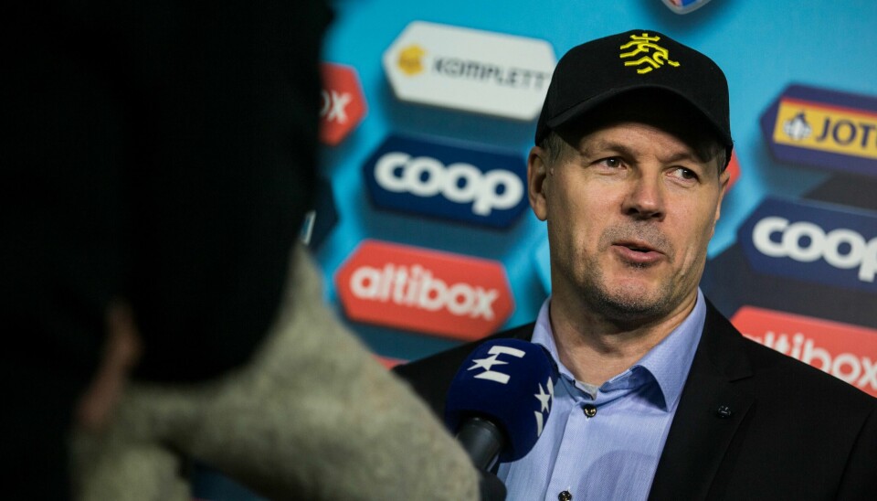 Kjetil Rekdal akter å gå på jobb lørdag og lede Start i serieåpningen. Men det vil klubben nekte ham å gjøre.